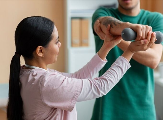 Trị liệu vật lý (Physical Therapy - PT)